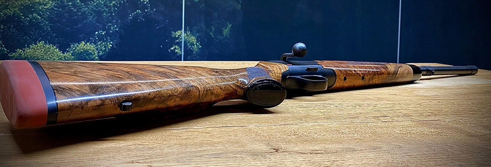 Blaser R8 Kilombero HK7 liegend