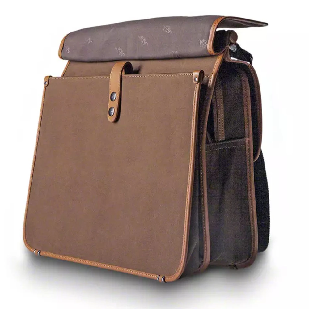 Blaser Briefbag geöffnet